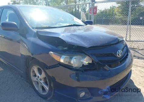 2011 Toyota Corolla S из США, поврежденный, VIN 2T1BU4EE3BC714738